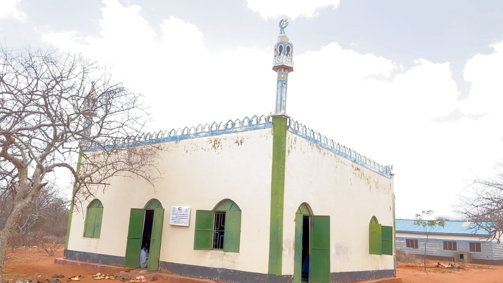 بناء مسجد وحفر بئر بإسم لولوه أحمد الربيعة