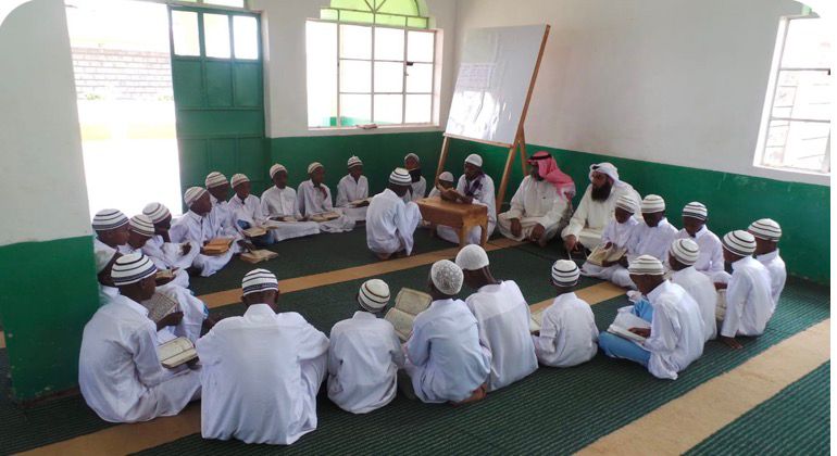 راتب عدد 2 معلم لشهر 4/ 2026 لمركز سالم وهيا المطيري